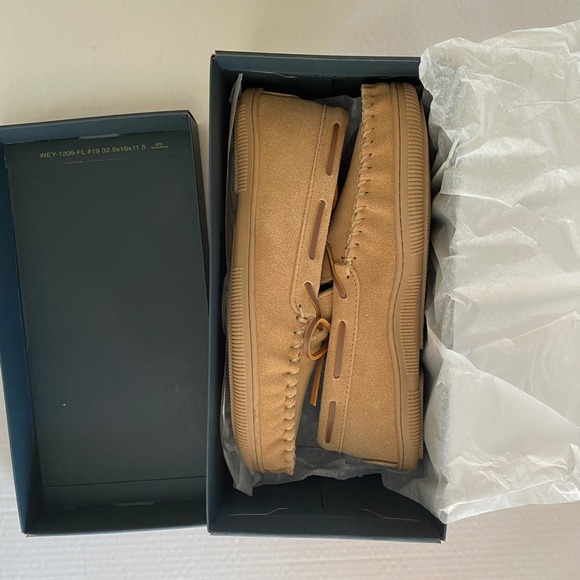 Florsheim Cozzy Tie Moccasin Slippers Mens 9M Sand Sable Leather 12184-269 New - Picture 9 of 10